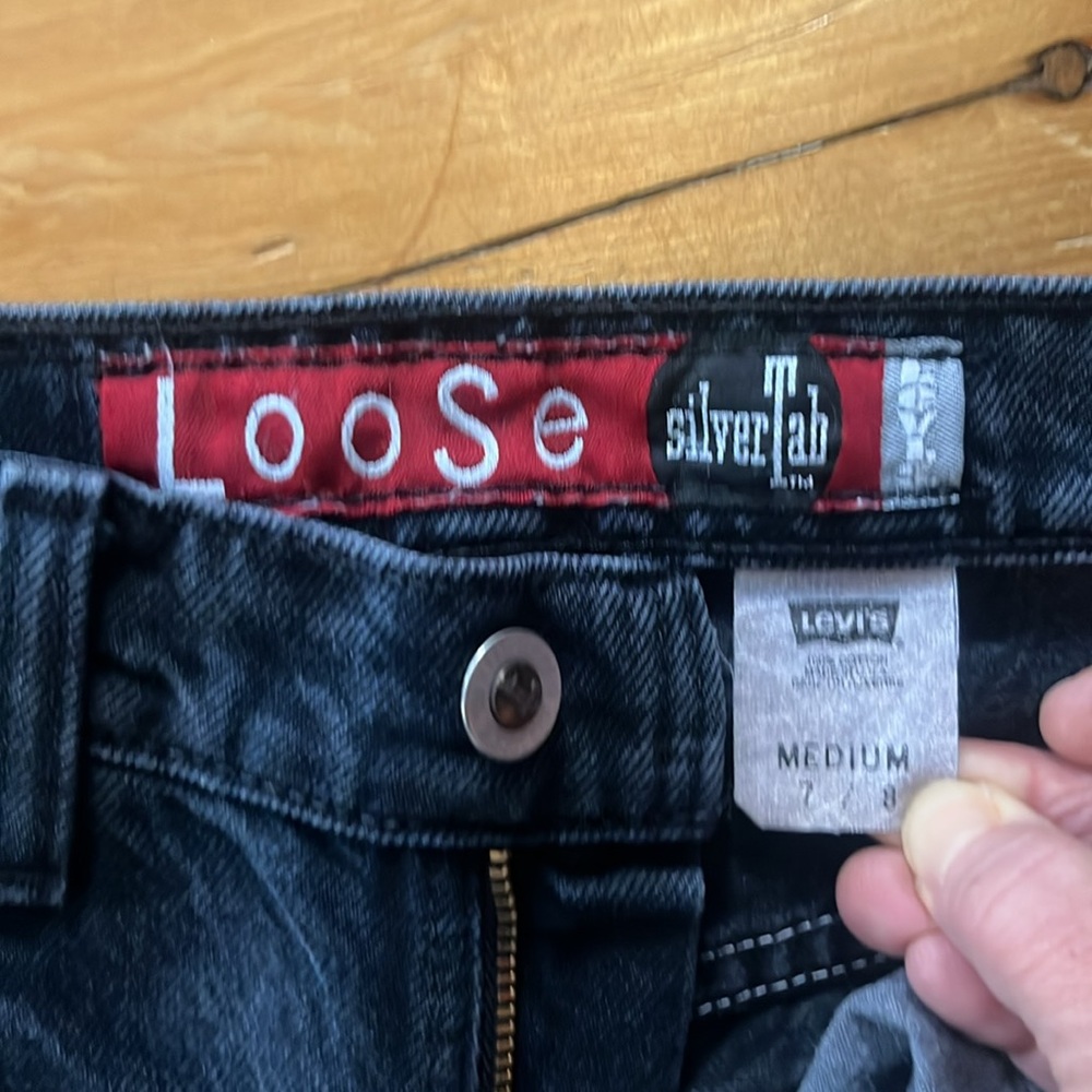 Levis silver tab vintage Loose women’s jeans size 7/8Jeans